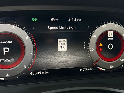 Used 2021 Nissan Rogue Platinum FWD image 40
