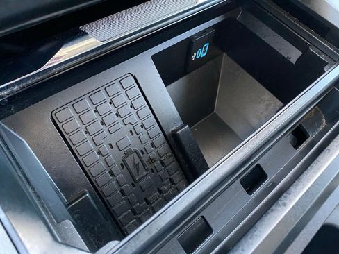 Used 2023 Ford F250 Lariat w/ Lariat Ultimate Package image 23