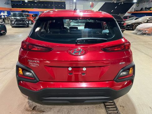 Used 2019 Hyundai Kona SE AWD/4WD image 4