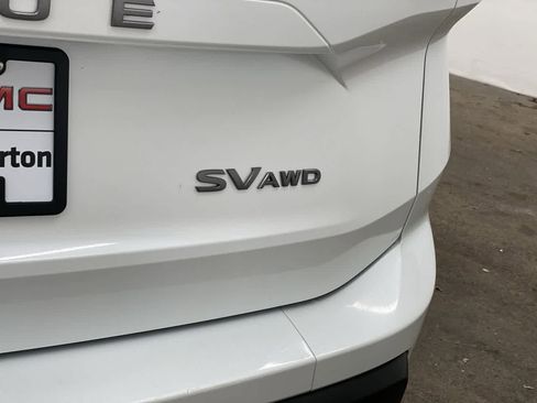Used 2024 Nissan Rogue SV image 10