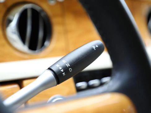Used 2011 Rolls-Royce Phantom Sedan RWD image 79