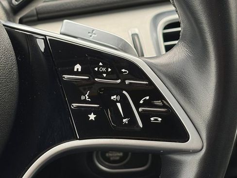 Used 2024 Mercedes-Benz GLE 450e 4MATIC image 12