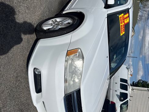 Used 2013 Dodge Avenger SXT FWD image 4