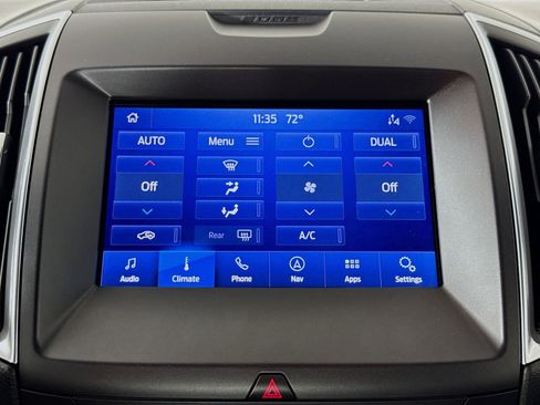 Used 2020 Ford Edge ST image 16