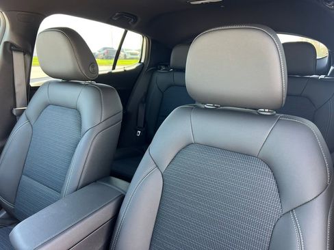New 2026 Buick Envista Sport Touring w/ Convenience I Package FWD image 10