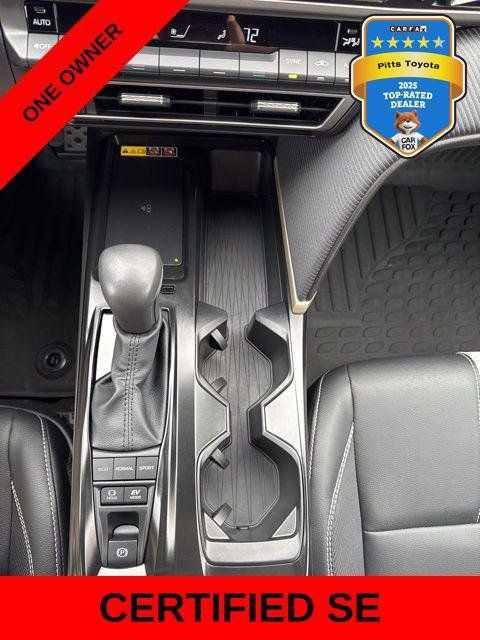 Used 2025 Toyota Camry SE FWD image 19