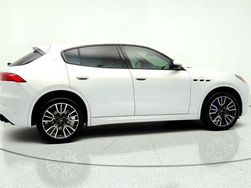 Used 2023 Maserati Grecale GT AWD/4WD image 4