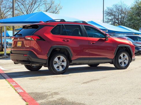 Used 2023 Toyota RAV4 XLE w/ Convenience Package image 3