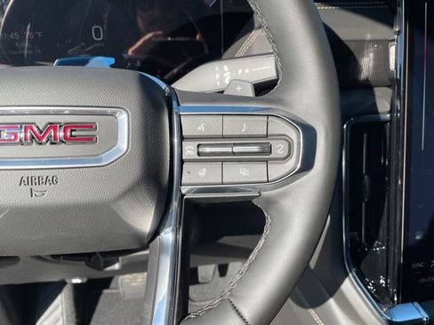 New 2026 GMC Yukon Elevation w/ Elevation Premium Package image 17