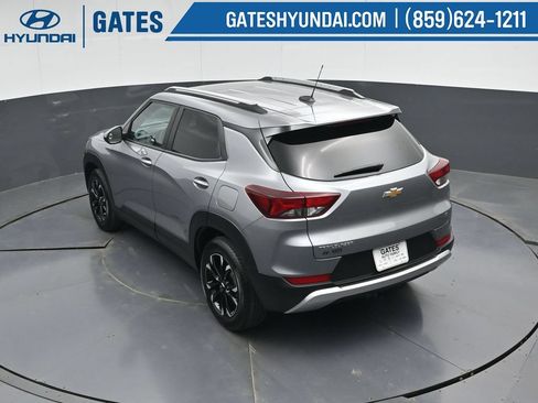Used 2023 Chevrolet TrailBlazer LT FWD image 47
