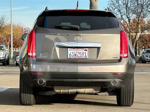 Used 2012 Cadillac SRX Luxury image 6