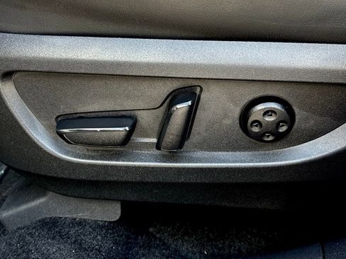 Used 2022 INFINITI QX50 Luxe image 19