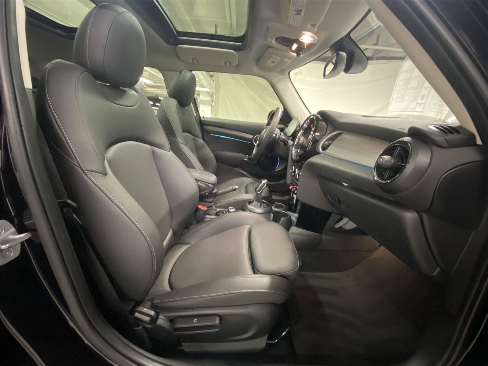 Used 2024 MINI Cooper S FWD image 30