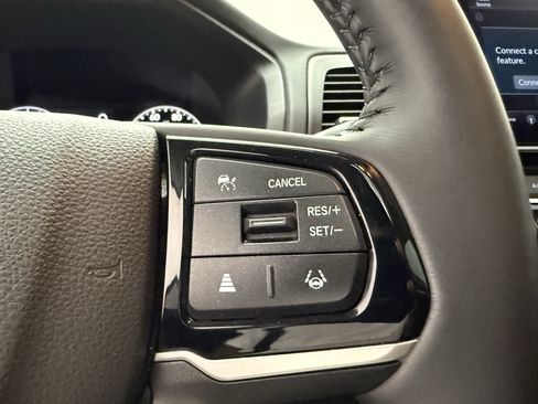 Used 2025 Honda Odyssey EX-L image 16