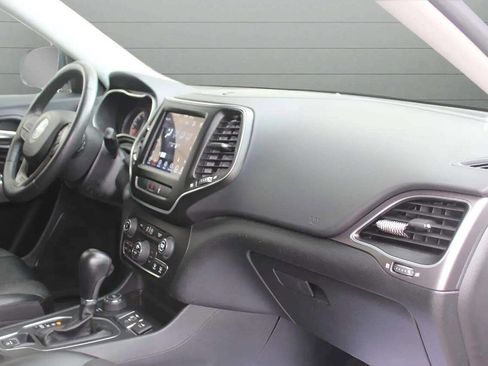 Used 2022 Jeep Cherokee Latitude Lux image 9