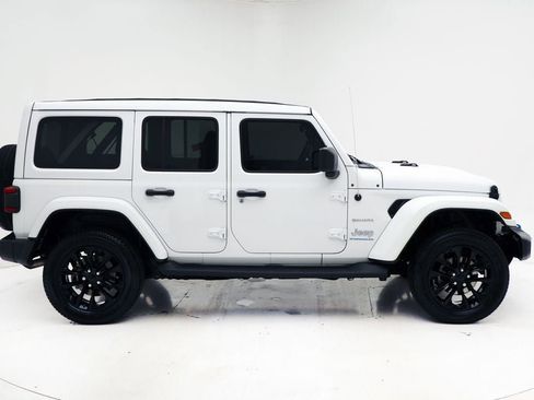 Used 2023 Jeep Wrangler Unlimited Sahara image 3