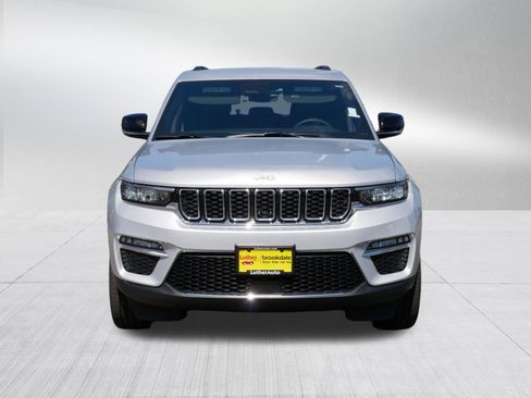 Used 2025 Jeep Grand Cherokee Limited w/ Trailer Tow Package AWD/4WD image 2