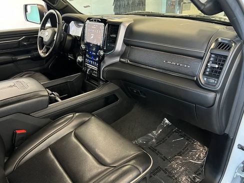 Used 2021 RAM 1500 Limited w/ Body Color Bumper Group AWD/4WD image 40