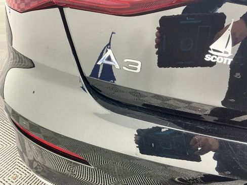 Used 2022 Audi A3 2.0T Premium image 19