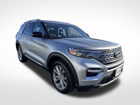 Certified 2022 Ford Explorer Limited image 4