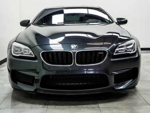 Used 2017 BMW M6 Coupe image 7