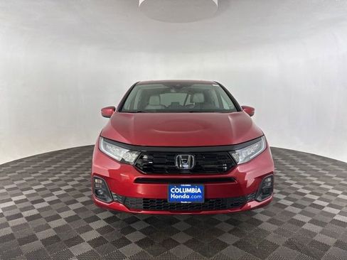 Used 2025 Honda Odyssey Touring image 2