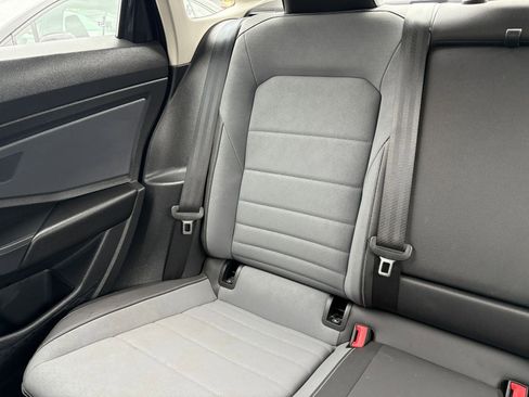 Used 2025 Volkswagen Jetta SE image 39