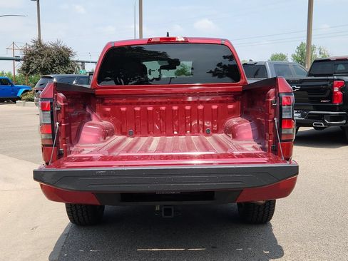 Used 2023 Nissan Frontier SV w/ Tow Package AWD/4WD image 10