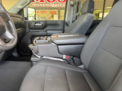 Used 2024 Chevrolet Silverado 2500 Custom w/ Z71 Off-Road Package AWD/4WD image 15