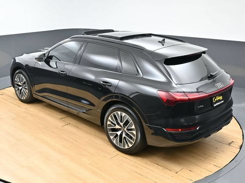 Used 2024 Audi Q8 e-tron Premium Plus w/ Premium Plus Package AWD/4WD image 47