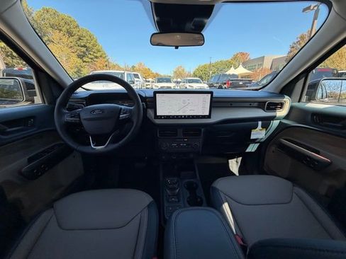 New 2025 Ford Maverick Lariat w/ 4K Tow Package image 11