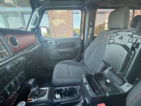 Used 2020 Jeep Wrangler Rubicon w/ LED Lighting Group AWD/4WD image 24