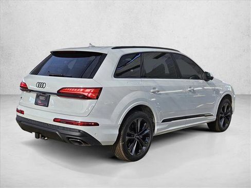Certified 2025 Audi Q7 3.0T Premium Plus w/ Premium Plus Package image 2