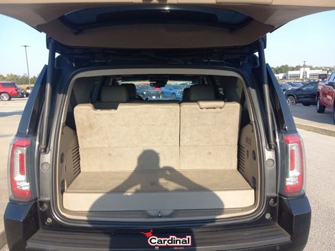 Used 2020 GMC Yukon SLT w/ Open Road Package image 10