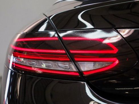 Used 2018 Mercedes-Benz C 300 Cabriolet w/ Premium Package image 7