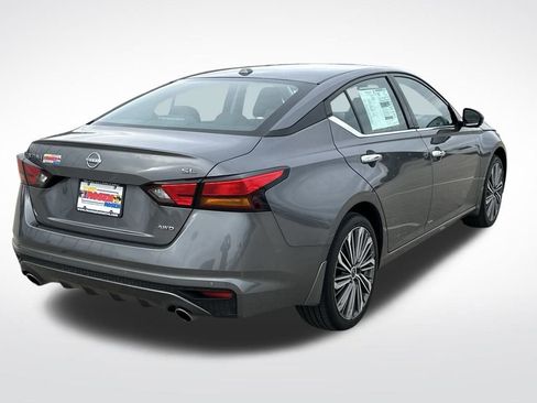 New 2025 Nissan Altima 2.5 SL image 5
