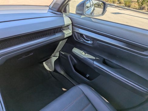 Used 2025 Honda CR-V Sport-L image 20