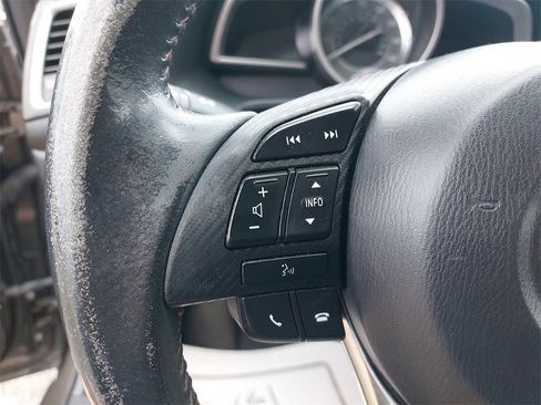 Used 2014 MAZDA MAZDA3 i Touring image 14