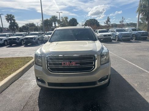 Used 2015 GMC Yukon SLE w/ Convenience Package image 3