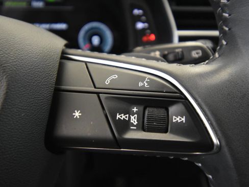 Used 2021 Audi Q8 Premium w/ Convenience Package image 27