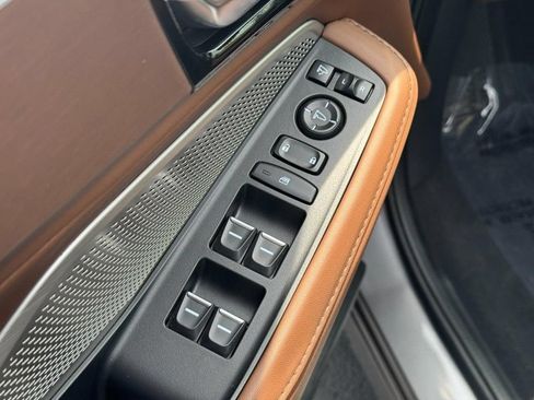 Certified 2024 Acura MDX SH-AWD w/ Technology Package image 18
