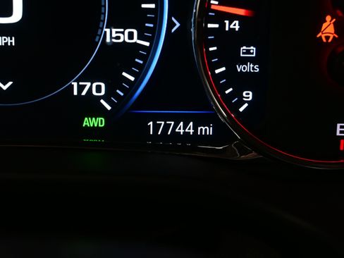 Used 2023 GMC Acadia Denali w/ Denali Ultimate Package image 27