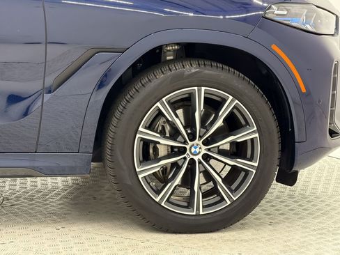 Used 2026 BMW X6 xDrive40i w/ Climate Comfort Package AWD/4WD image 13