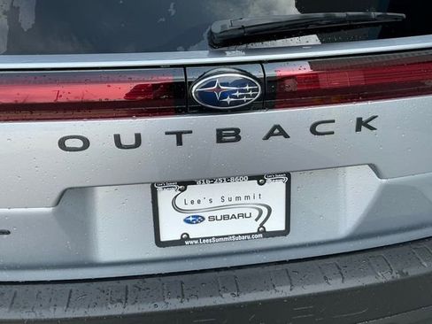 New 2026 Subaru Outback Limited XT AWD/4WD image 4