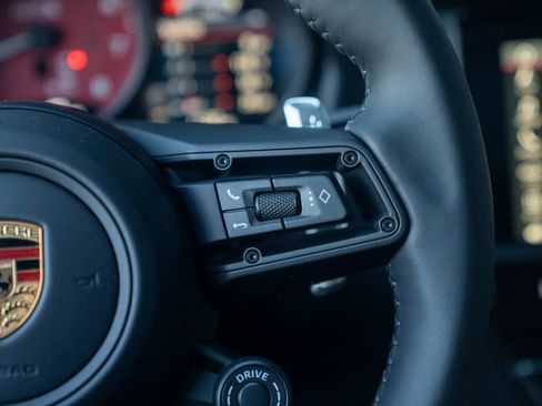 New 2026 Porsche Macan GTS AWD/4WD image 15