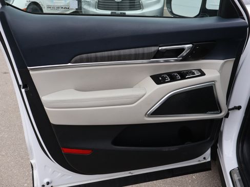 Used 2023 Kia Telluride SX image 22