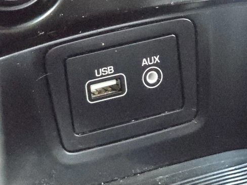 Used 2019 Hyundai Santa Fe XL SE w/ SE Premium Package 02 image 4