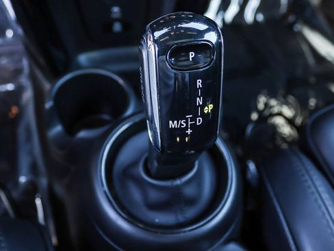 Used 2024 MINI Cooper S FWD image 23