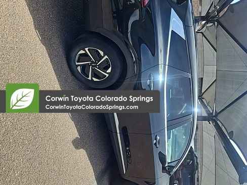 Used 2023 Kia Sportage LX image 3