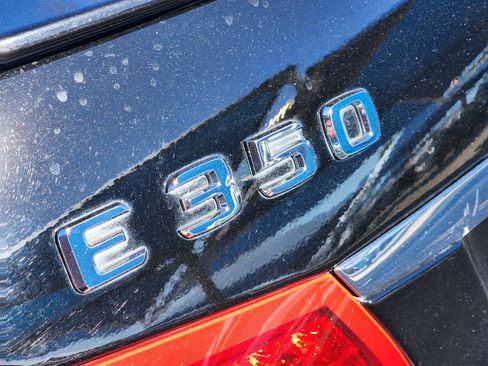 Used 2013 Mercedes-Benz E 350 Sedan image 10